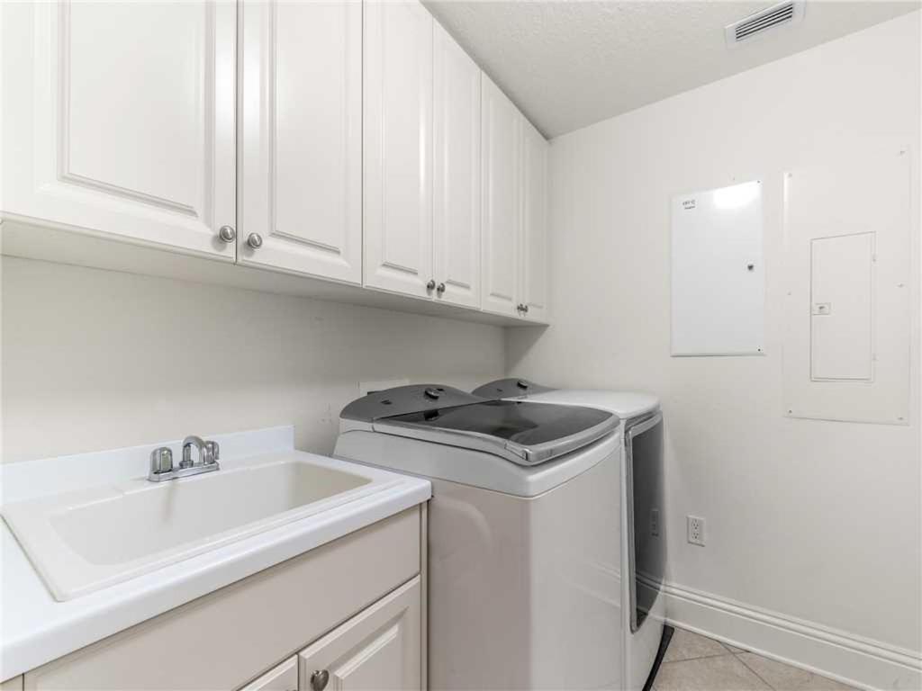 Sand Pearl 1406, 2 Bedrooms, Diamond Rated, Pool, Gym, Sleeps 6 Clearwater Beach Exterior photo